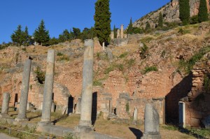 The market place outside of the sacred temple area.