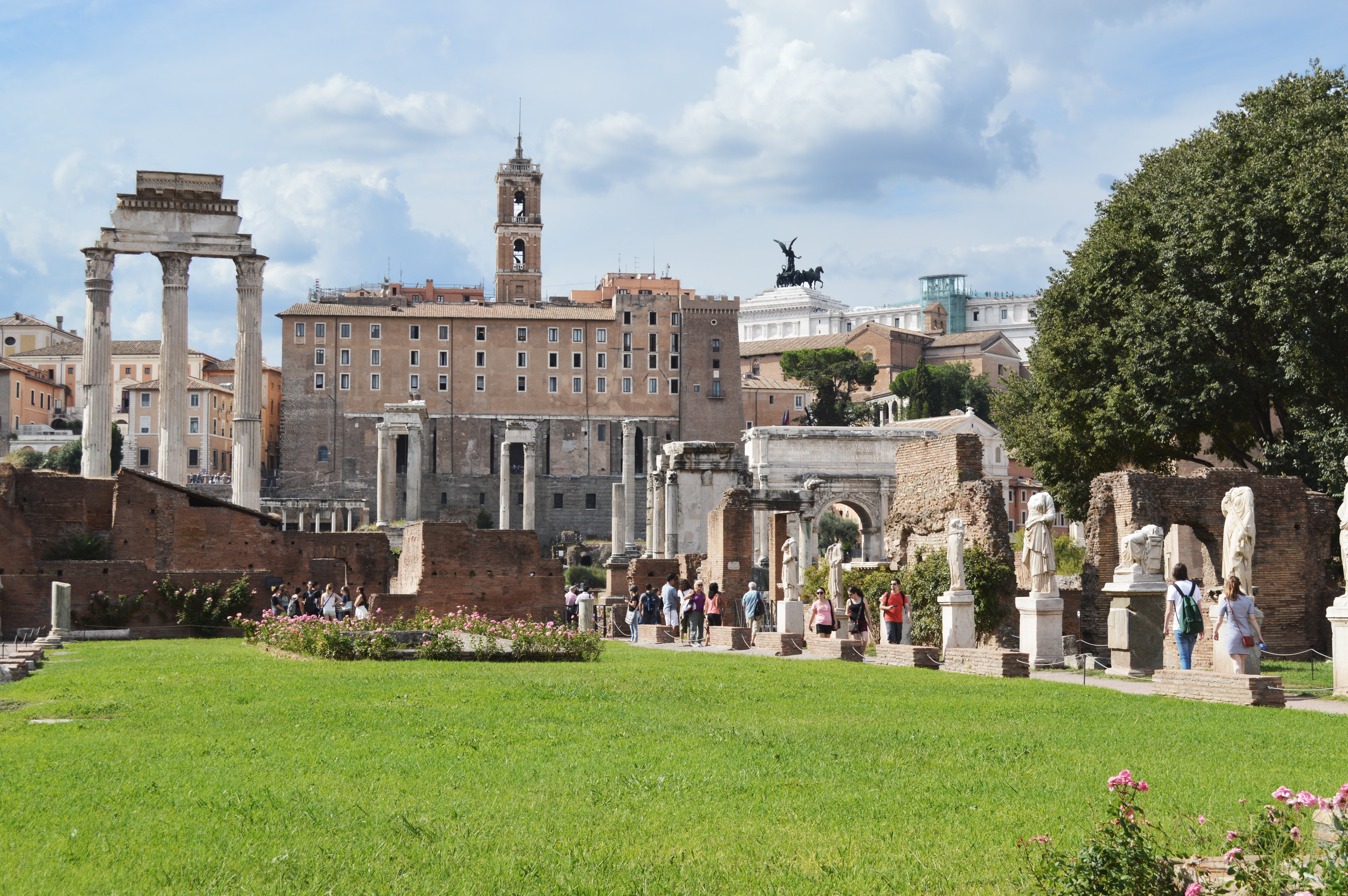 the-house-of-the-vestal-virgins-in-the-forum-romanum