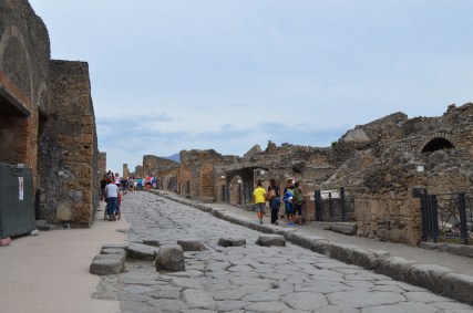 The Via Stabiana of Pompeii