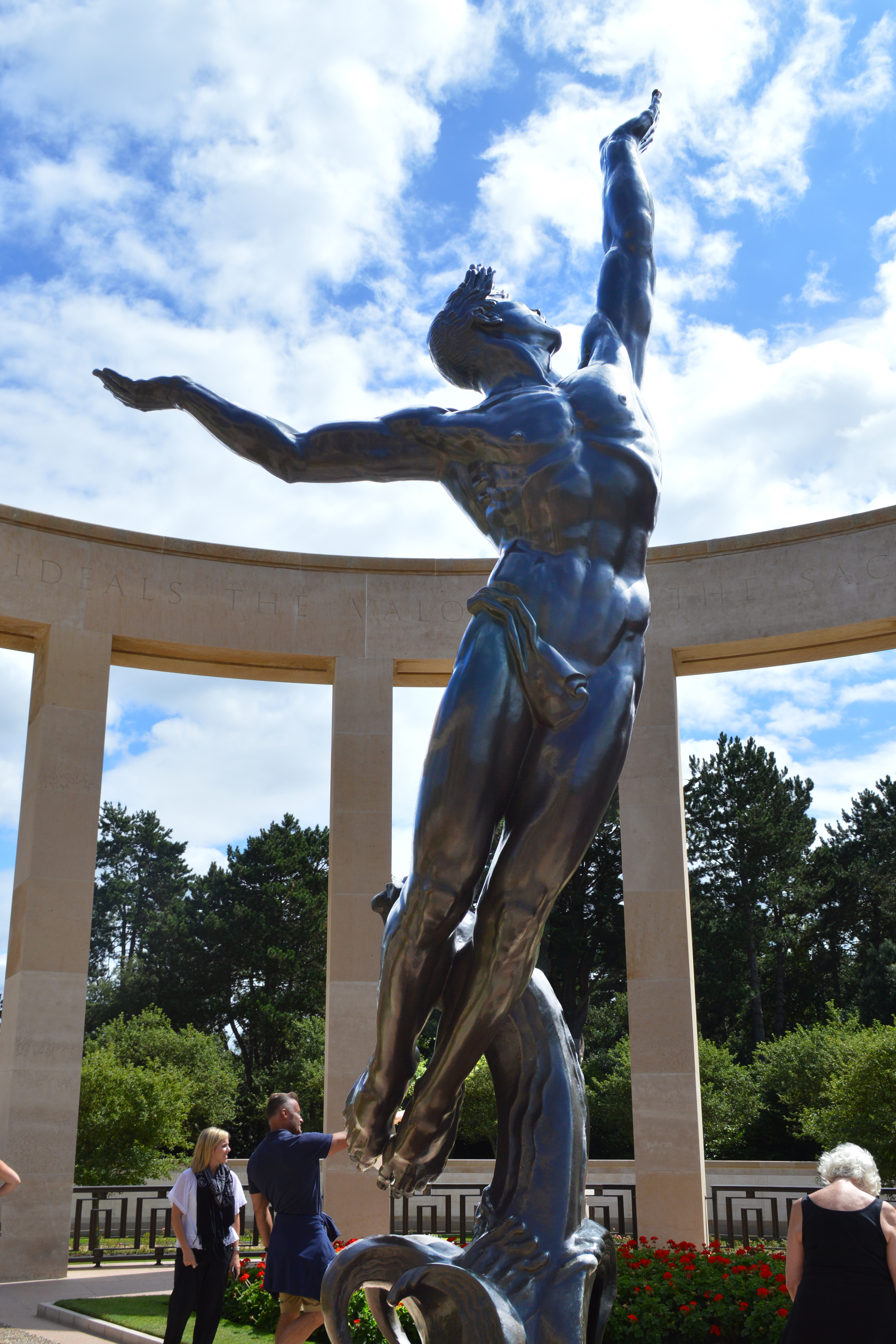 The Spirit of American Youth Rising from the Waves by Donald De Lue.