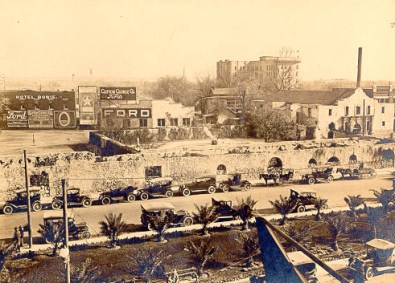 The Alamo's Long Barracks ruins 1918